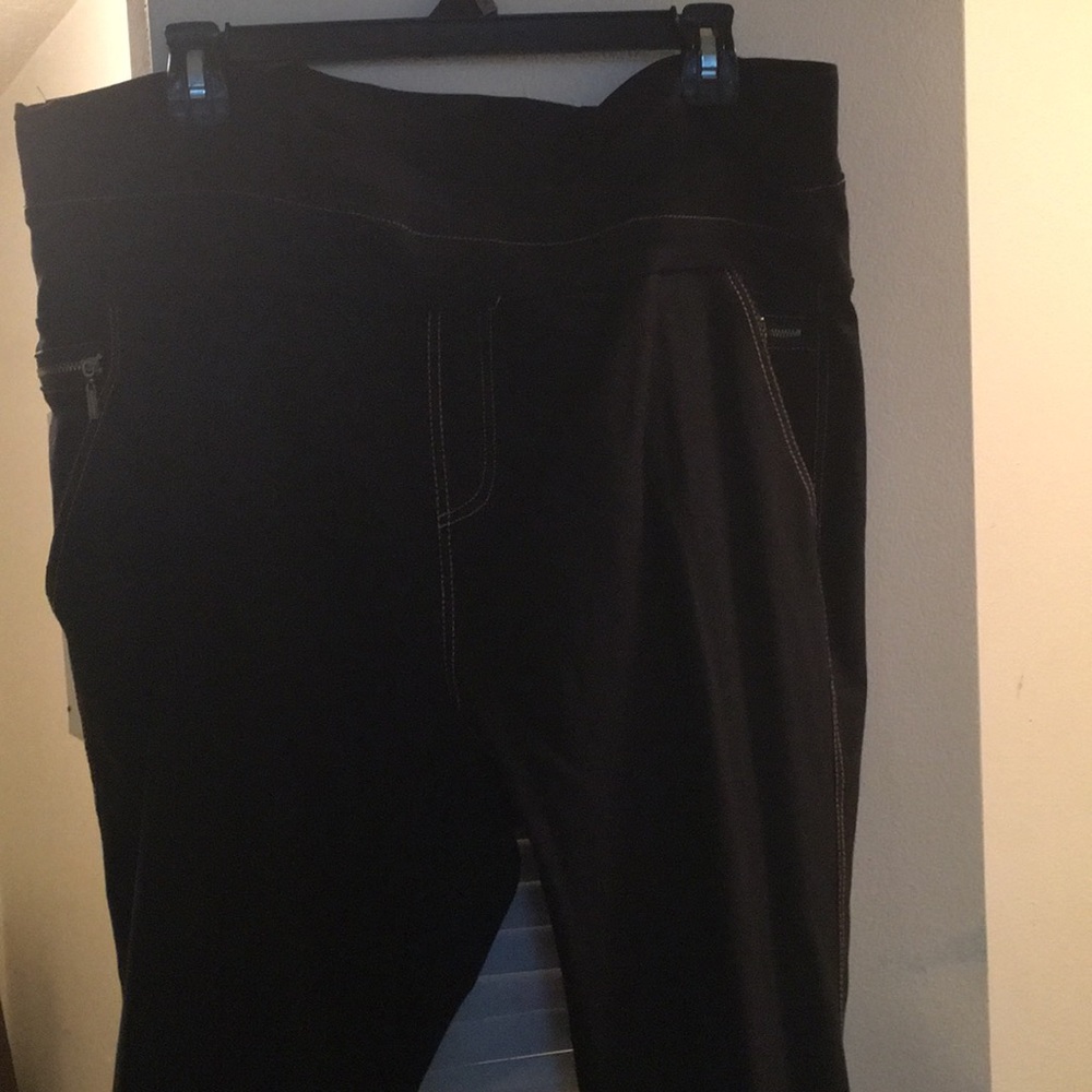 3x black stretch jeans